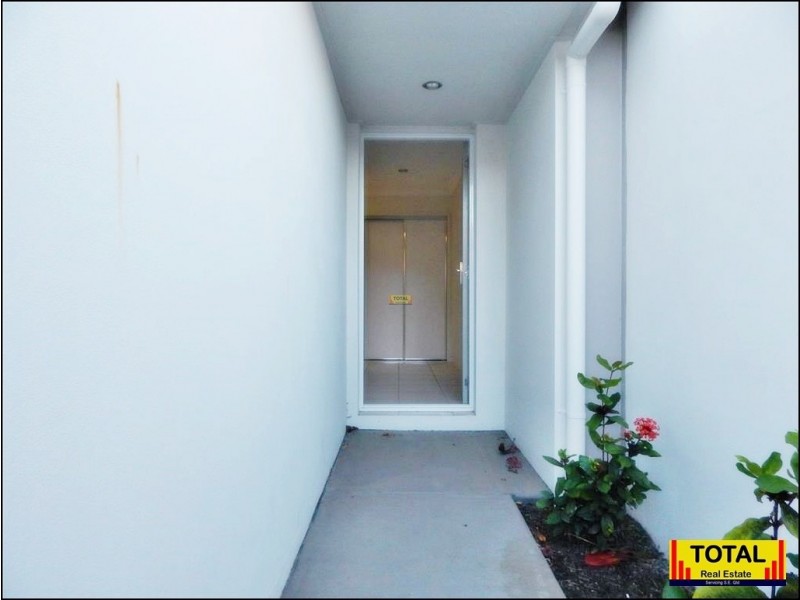 30 Parkland Road, Springfield Lakes QLD 4300