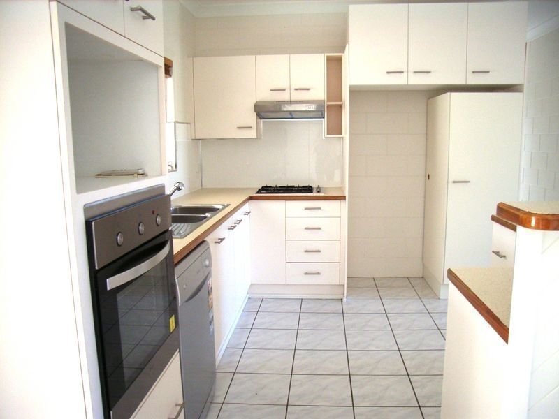 13 Angela Street, Woree QLD 4868