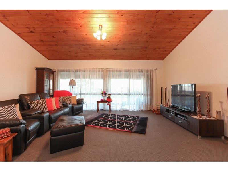 15 Wrights Road, Glenella QLD 4740