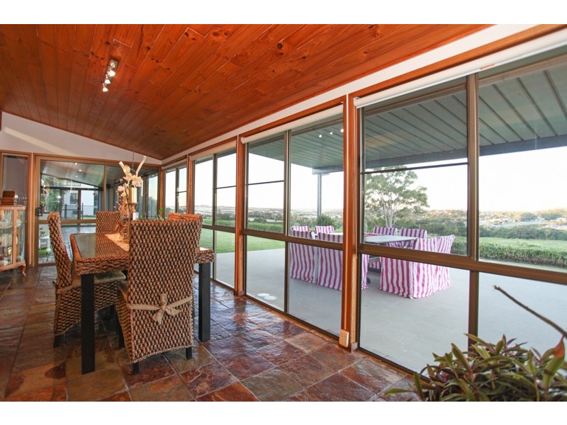 15 Wrights Road, Glenella QLD 4740