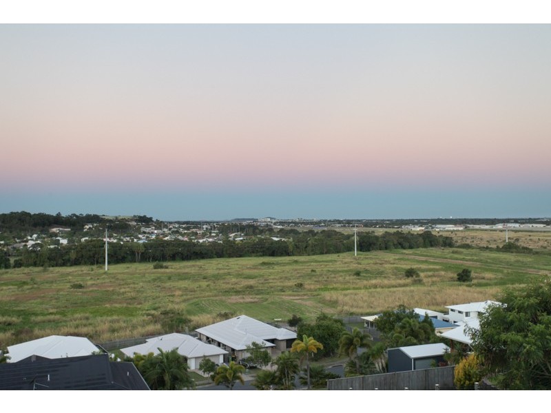 15 Wrights Road, Glenella QLD 4740