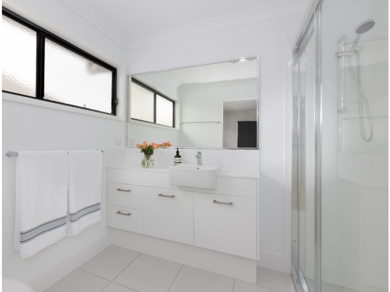 3/111 Adelaide Street, Carina QLD 4152