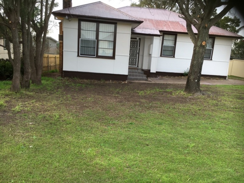 11 Third Avenue, Rutherford NSW 2320