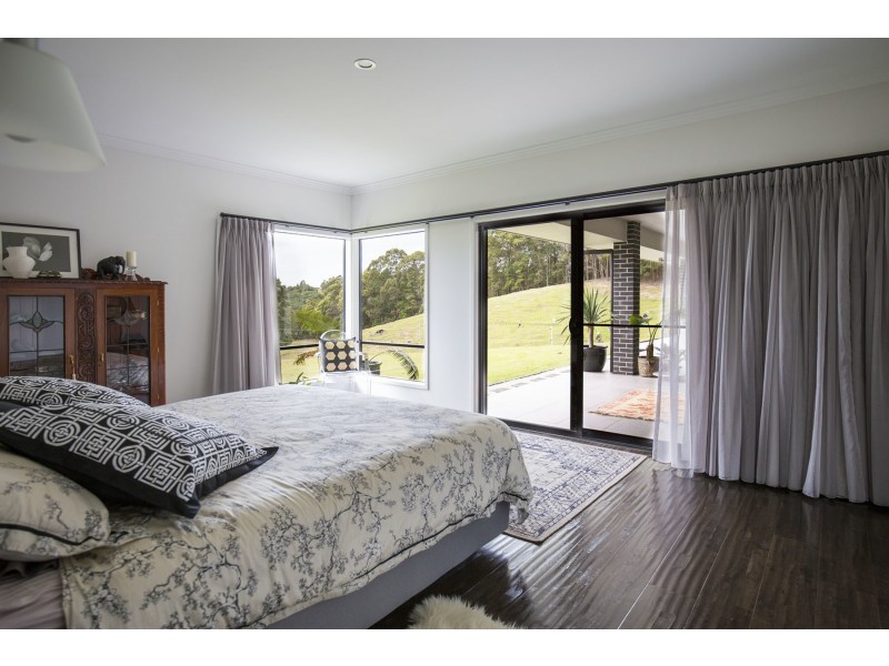221 Duroby Creek  Road, Terranora NSW 2486