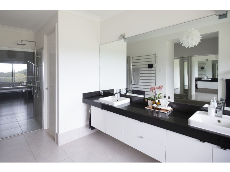 221 Duroby Creek  Road, Terranora NSW 2486