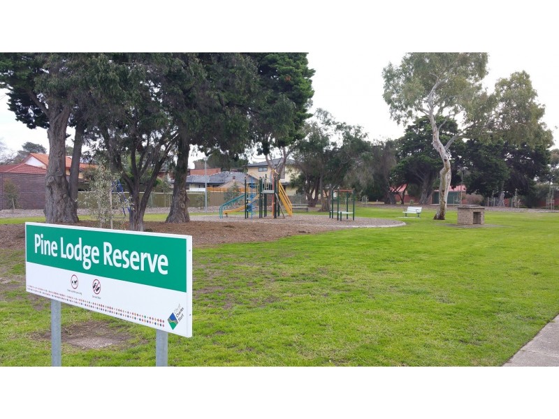 47 PINE LODGE CRESCENT, Grange SA 5022