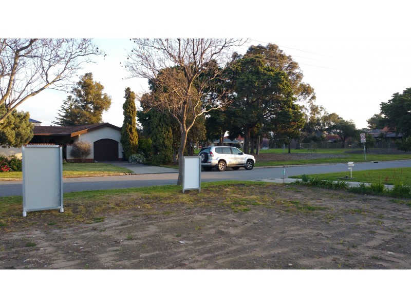 47 PINE LODGE CRESCENT, Grange SA 5022