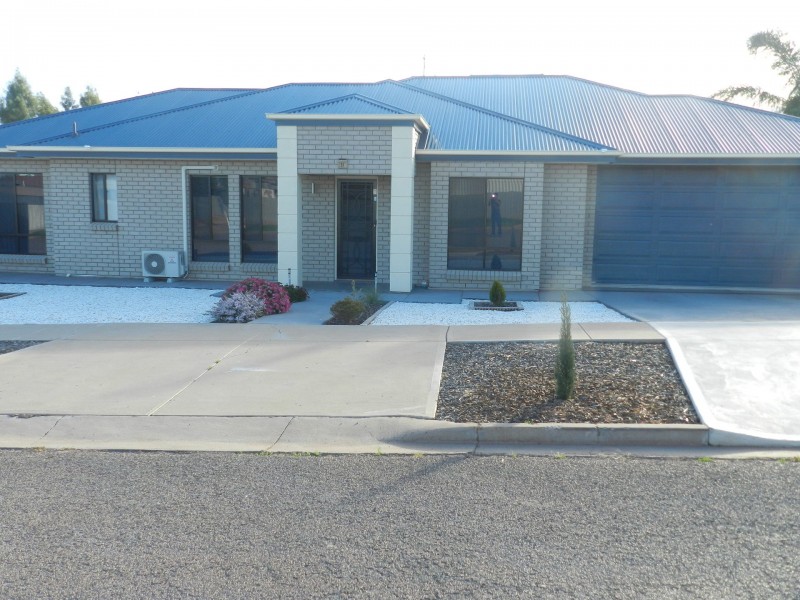 51 BEERWORTH AVENUE, Whyalla Playford SA 5600