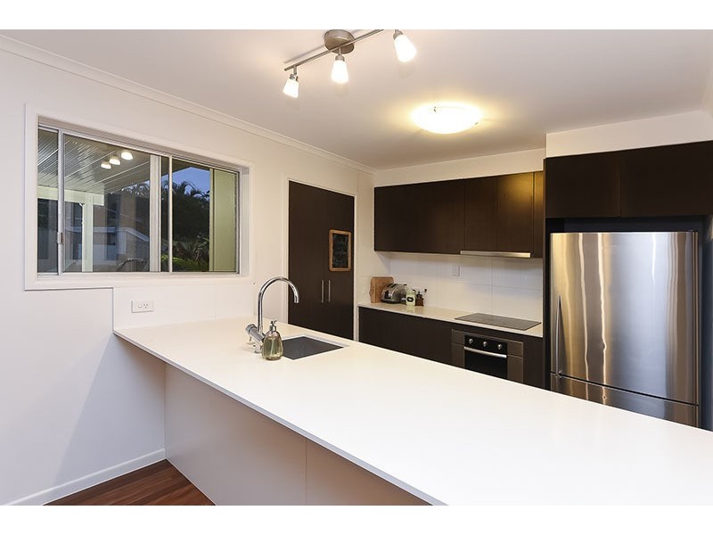 2 Edgeware Drive, Rochedale South QLD 4123