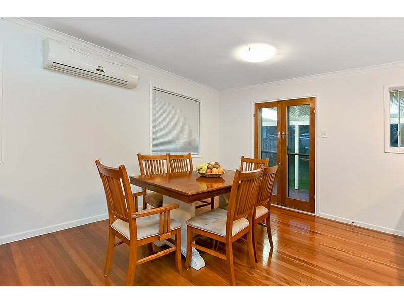 2 Edgeware Drive, Rochedale South QLD 4123