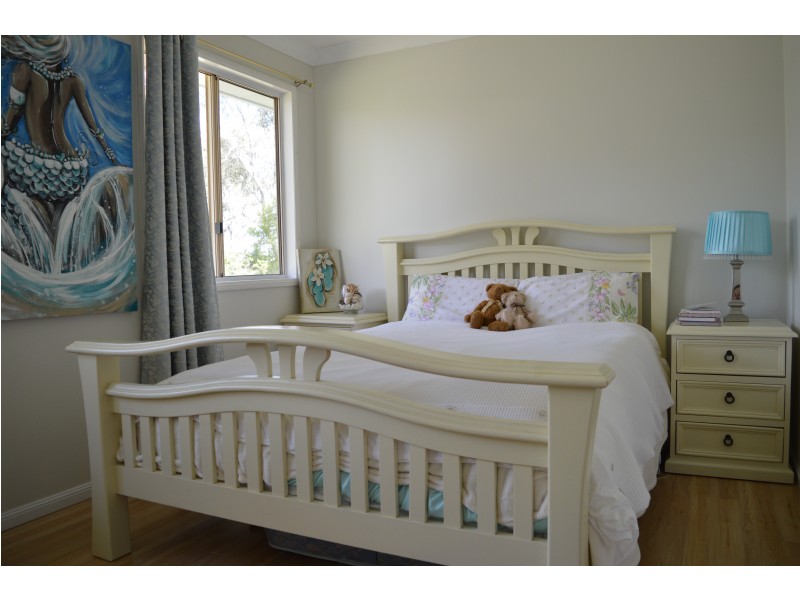 13 Manor street, Drayton QLD 4350