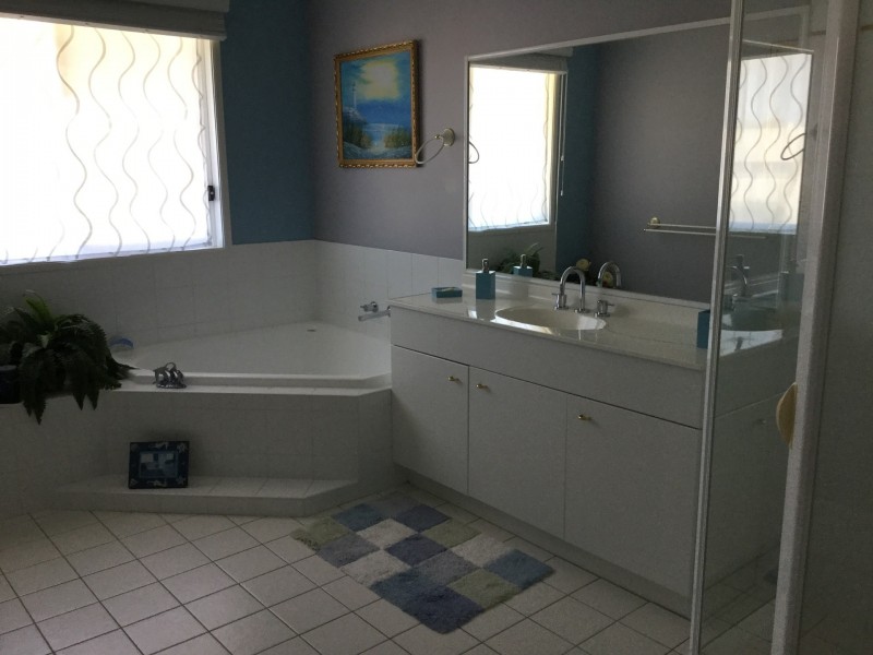 8 Blairs Road, Long Beach NSW 2536