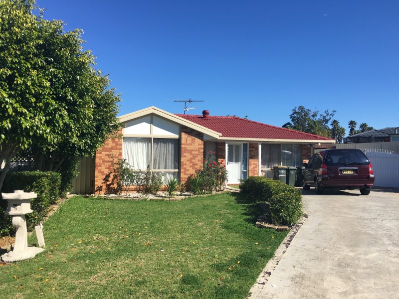 5 Orsino Place, Rosemeadow NSW 2560