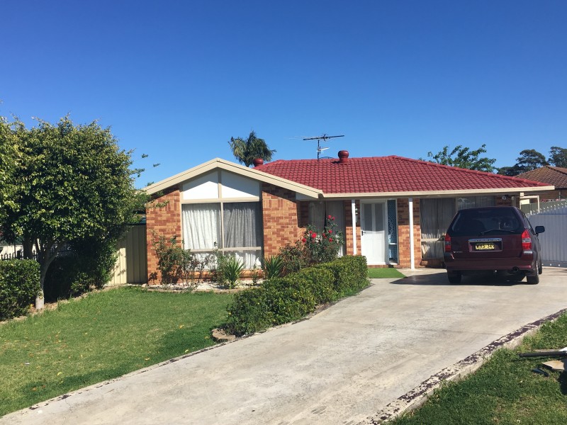 5 Orsino Place, Rosemeadow NSW 2560