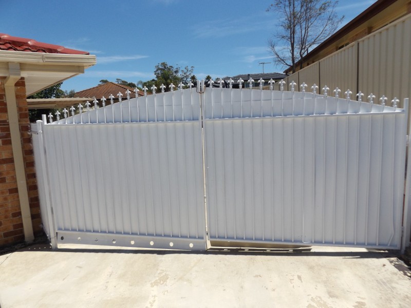 5 Orsino Place, Rosemeadow NSW 2560