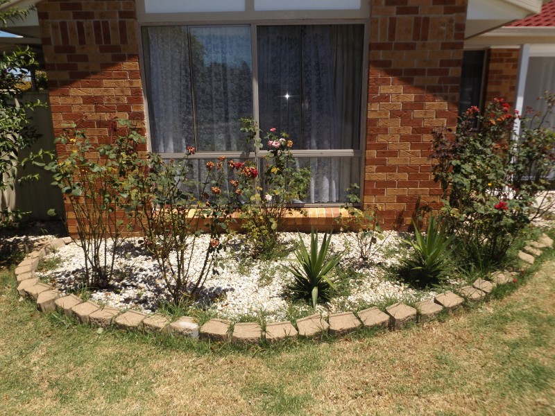 5 Orsino Place, Rosemeadow NSW 2560