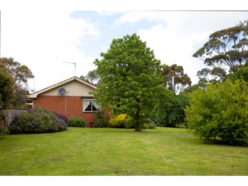 60 Garvies road, Nerrena VIC 3953