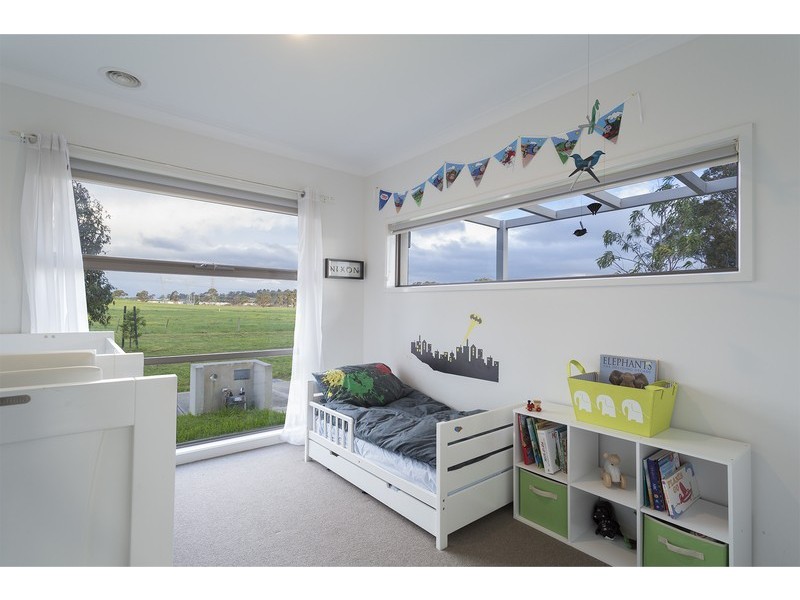 13 Rove Lane, Doreen VIC 3754