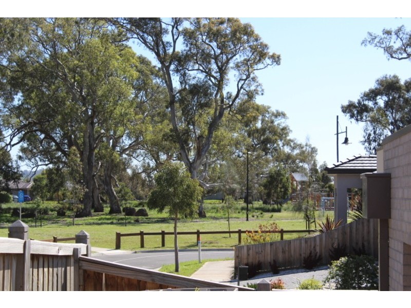 13 Rove Lane, Doreen VIC 3754