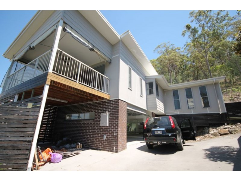 11 Hopman Court, Oxenford QLD 4210