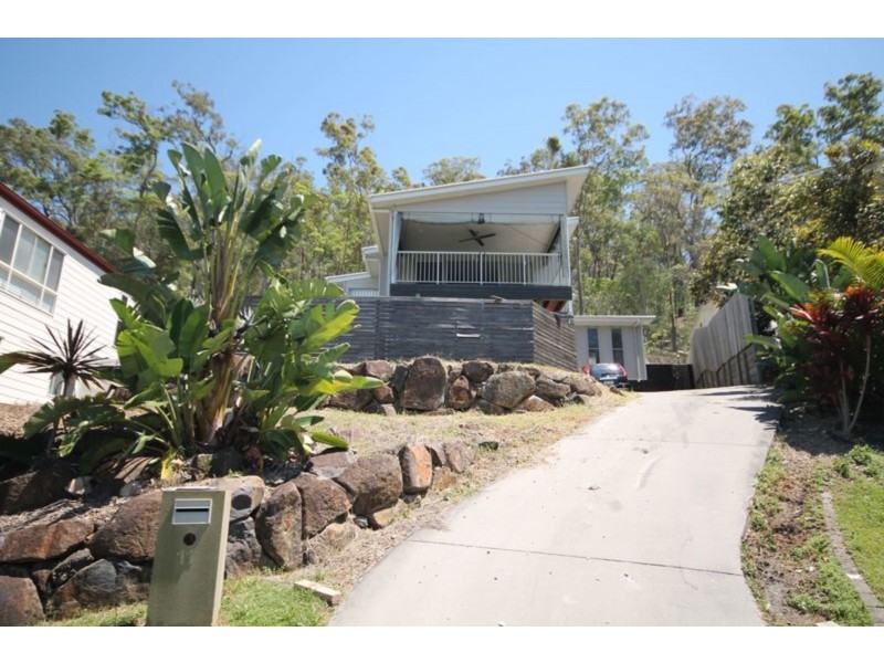 11 Hopman Court, Oxenford QLD 4210