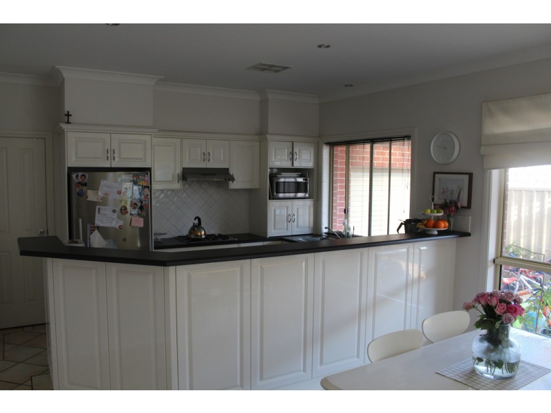 28 Creswell Ave, Craigburn Farm SA 5051