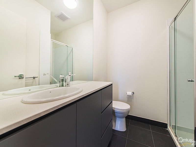 201/1A Vivien Street, Bentleigh East VIC 3165