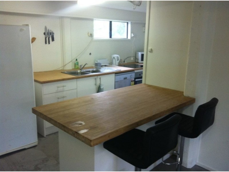 2 Fraser Street, Moranbah QLD 4744