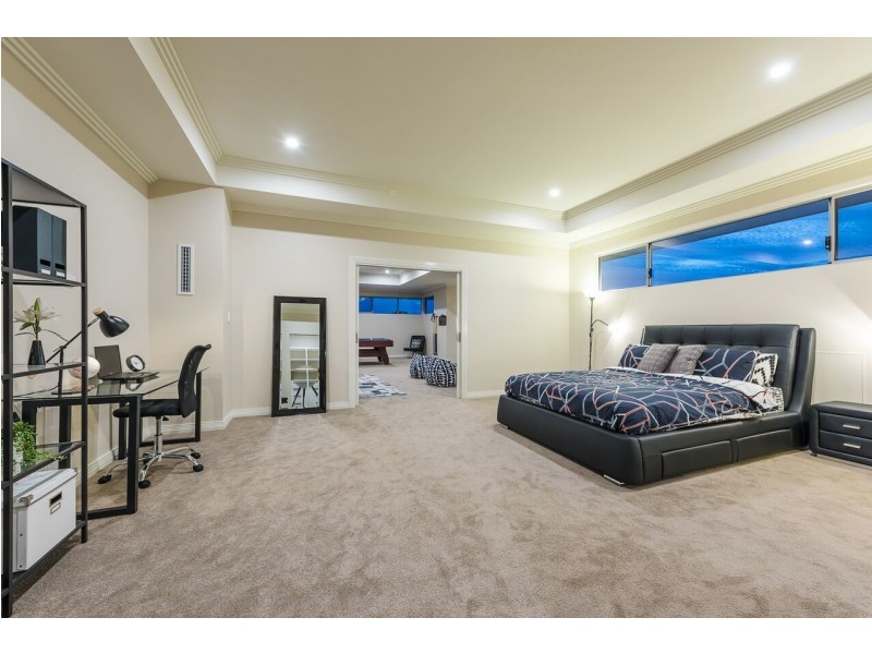 8 Serengti Drive, Landsdale WA 6065