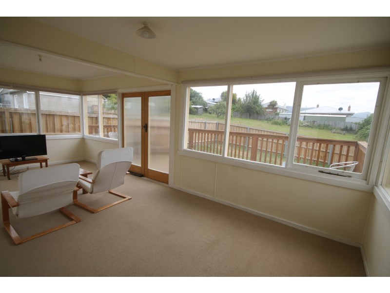 19 Fourth Ave, West Moonah TAS 7009