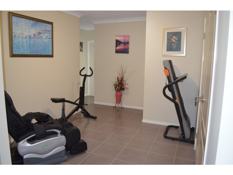 9 Riverside Sanctuary Terrace, Ormeau QLD 4208