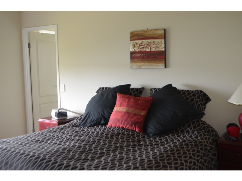 9 Riverside Sanctuary Terrace, Ormeau QLD 4208