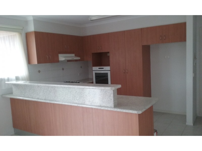 1/94 Elstar Road, Narre Warren VIC 3805