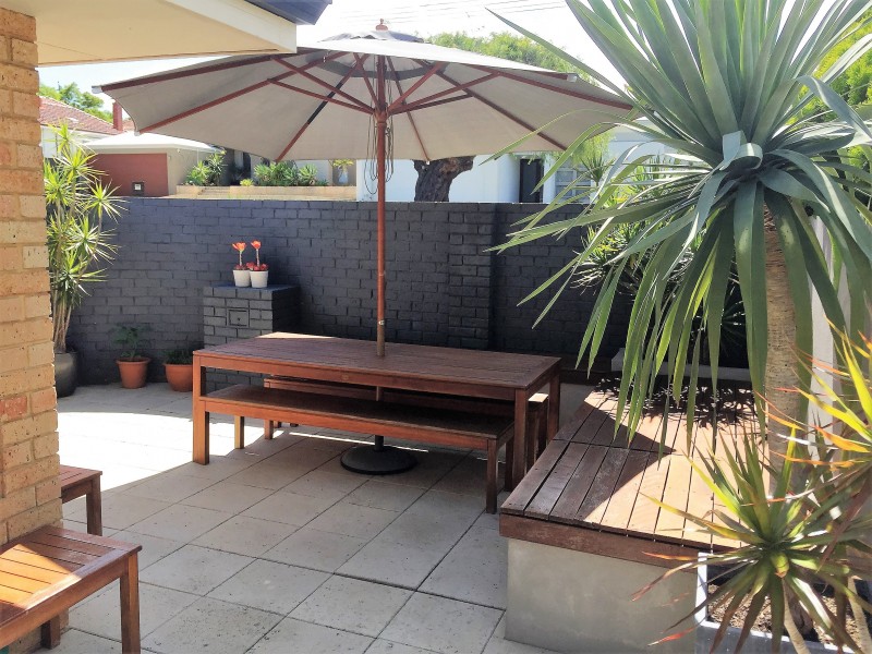 81B Harris Street, Bicton WA 6157