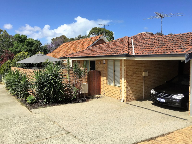 81B Harris Street, Bicton WA 6157