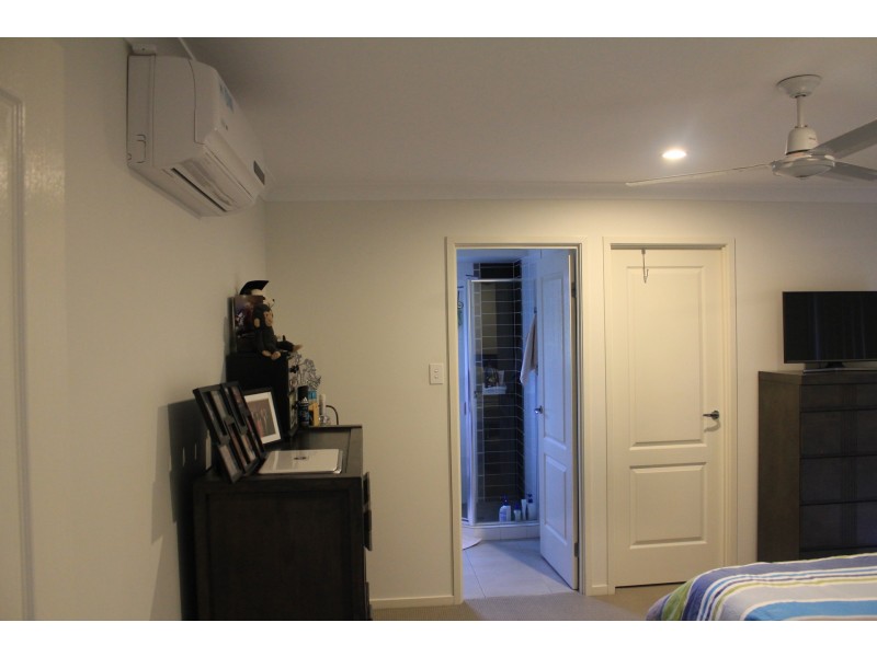 748 Boundary Street, Glenvale QLD 4350