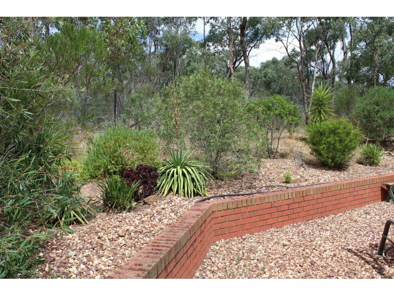 153 Edwards rd, Maiden Gully VIC 3551