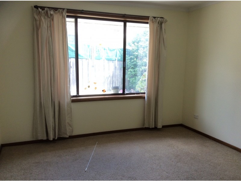 16 Burrows Street, Prospect Vale TAS 7250