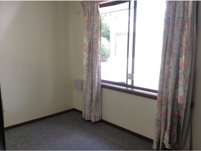 16 Burrows Street, Prospect Vale TAS 7250