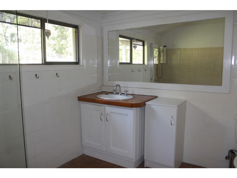 83 Arthys Road, Cooran QLD 4569