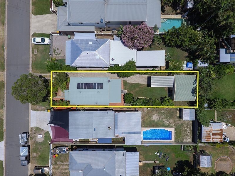 11 Inglis Street, Woody Point QLD 4019