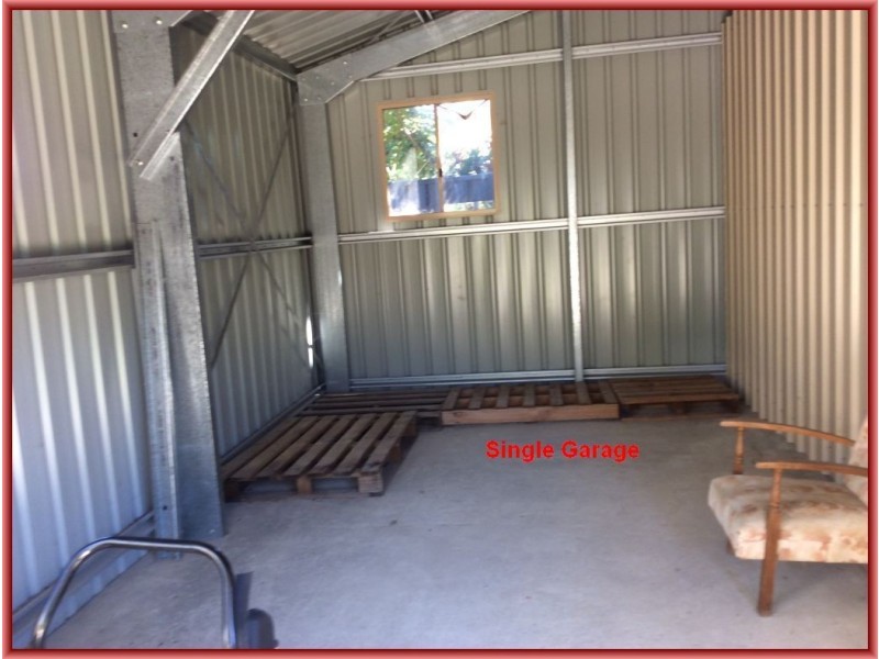 11 Inglis Street, Woody Point QLD 4019