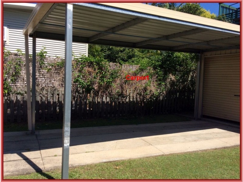 11 Inglis Street, Woody Point QLD 4019