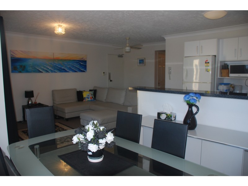 2/11-19 Taylor Street, Biggera Waters QLD 4216