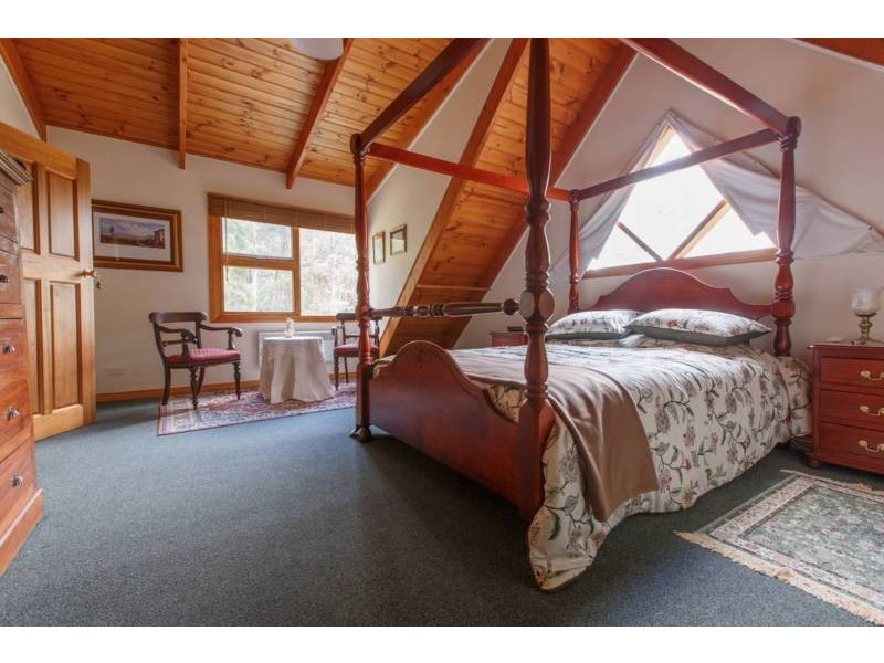 384 Bakers Creek Road, Lucaston TAS 7109