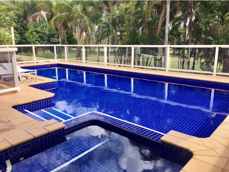 85 Santa Cruz Boulevard, Clear Island Waters QLD 4226