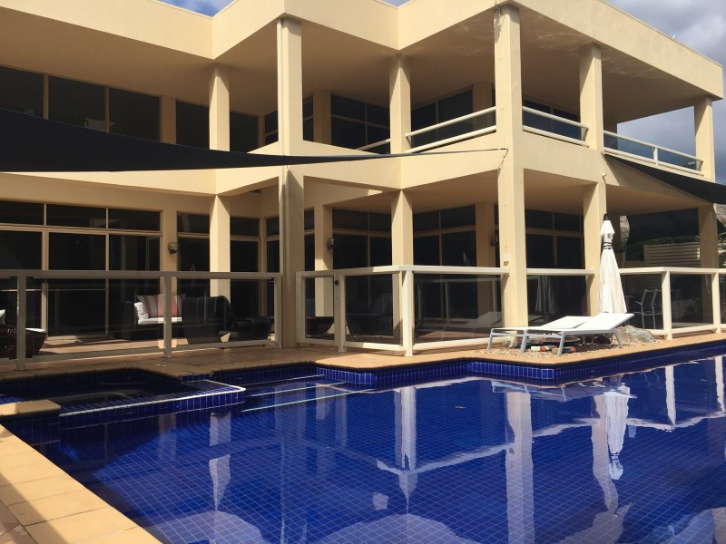 85 Santa Cruz Boulevard, Clear Island Waters QLD 4226