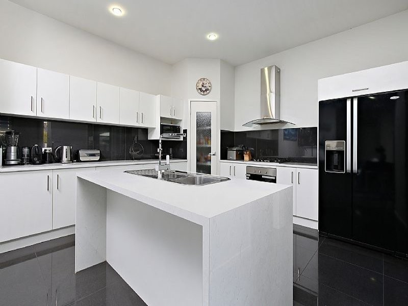 20 Ameen CCT, Mudjimba QLD 4564