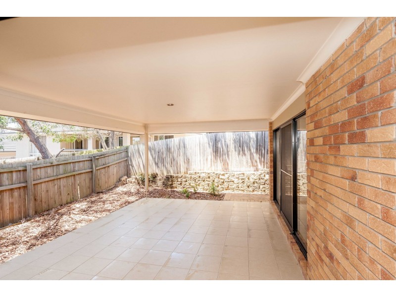 8 Driftwood Place, Springfield Lakes QLD 4300