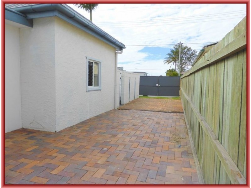 31 Elizabeth Avenue, Clontarf QLD 4019